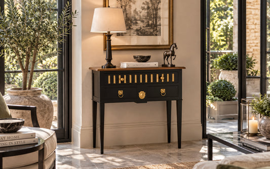 Arles Red Wandtisch