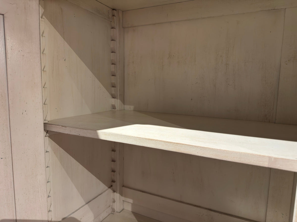 Schrank Ermitage