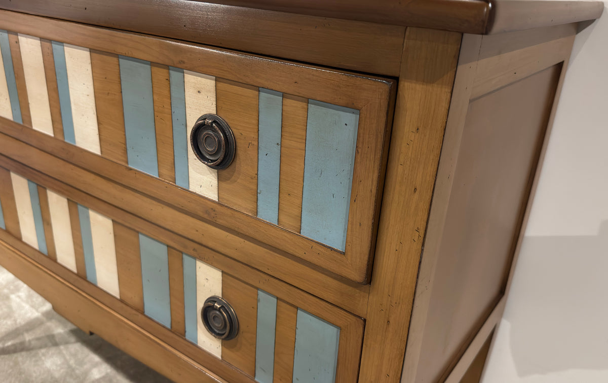 Suzette wall table