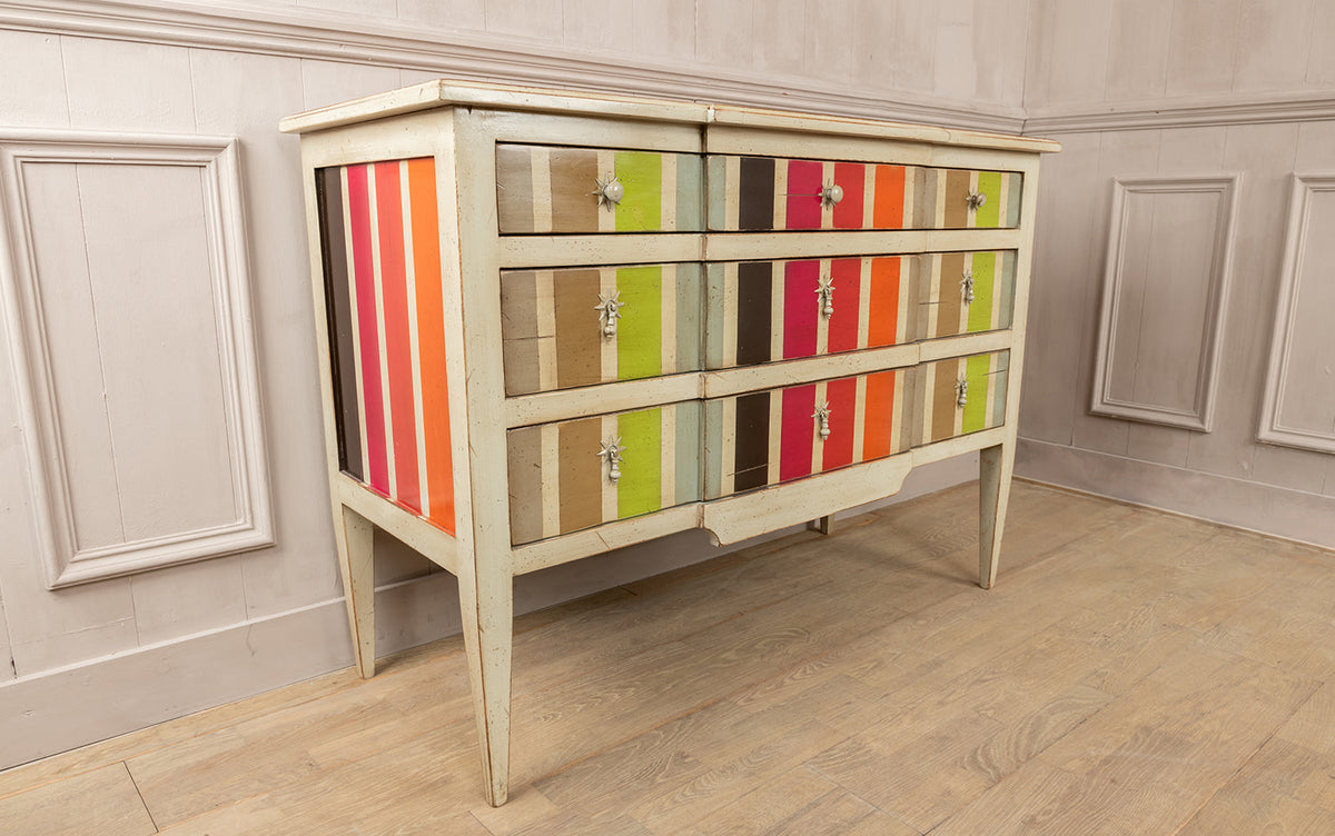 Commode Flo