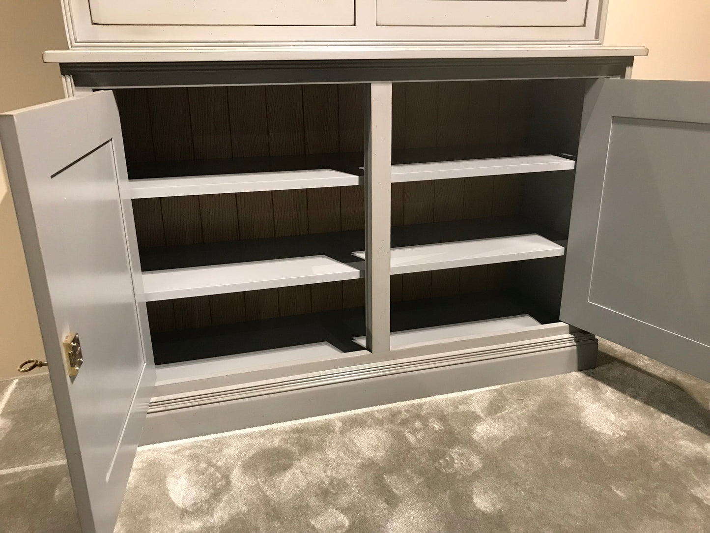 Virtrinekast Directoire