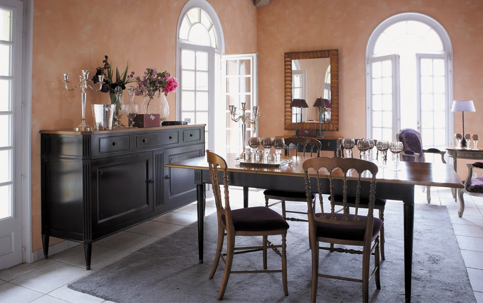 Jacob dining table