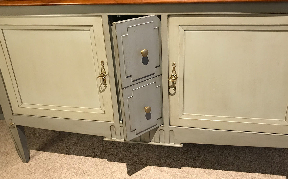 Justin sideboard