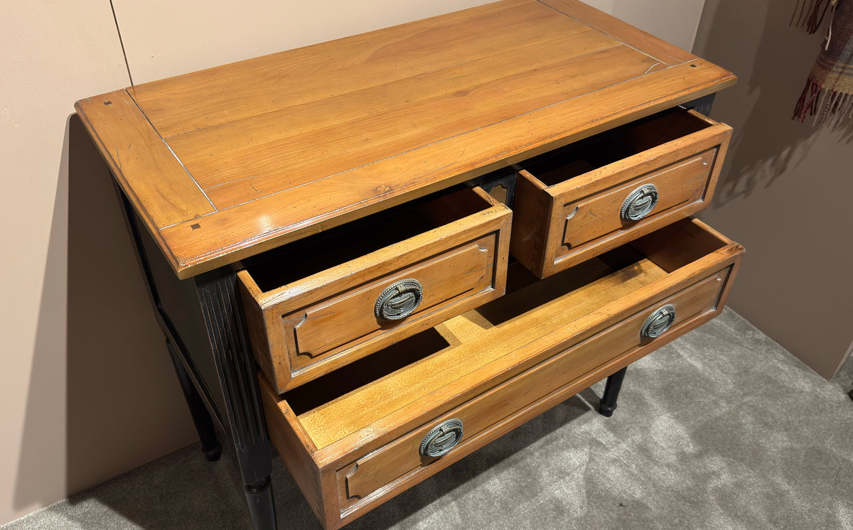 Heritage cabinet
