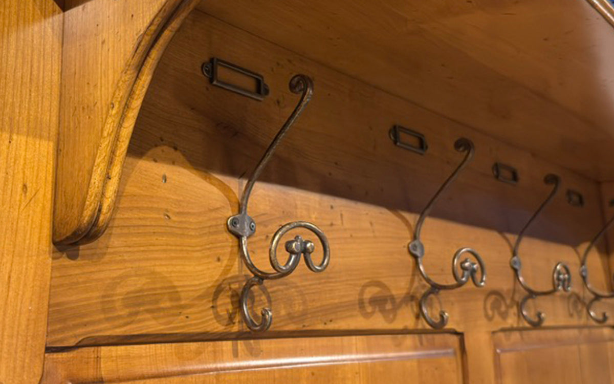 Umbria coat rack