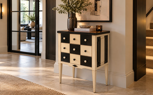 Cindys Schrank
